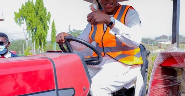 Sen Fadeyi Delivers ‘Uncommon Scorecard’ with 105 Constituency Projects in 18 Months