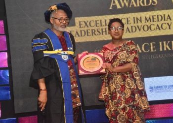 NUJ FCT Chair, Grace Ike honoured with Excellence in Media Leadership & Advocacy Award.